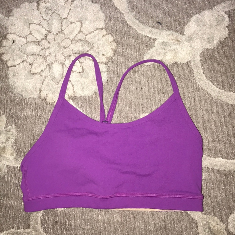 Lululemon sports bra